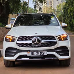 Mercedes-Benz GLE-Formatic 2015 - Image 1