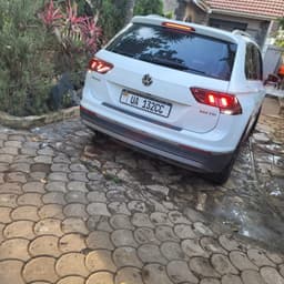 Volkswagen Tiguan 2016 - Image 3