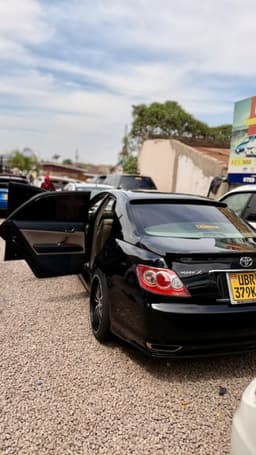 Toyota Mark X 2009 - Image 2